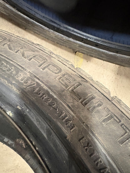 4 pneus d hiver 285/45r22 nokian a clou a l etat neuf