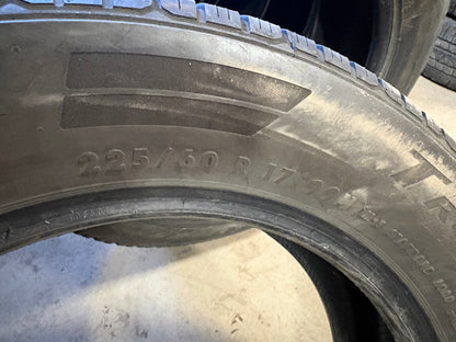 2 pneus d ete 225/60r17 continental en bon état