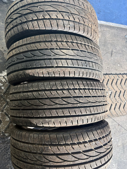 4 pneus d hiver 245/45r18 windforce en bon état