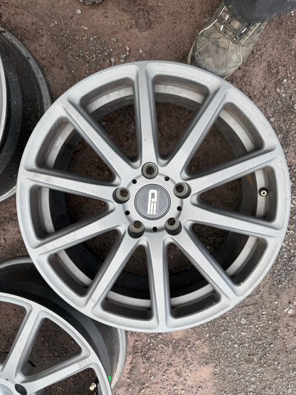 4 mags eurodesign 17 pouces 5x114.3 a l etat neuf