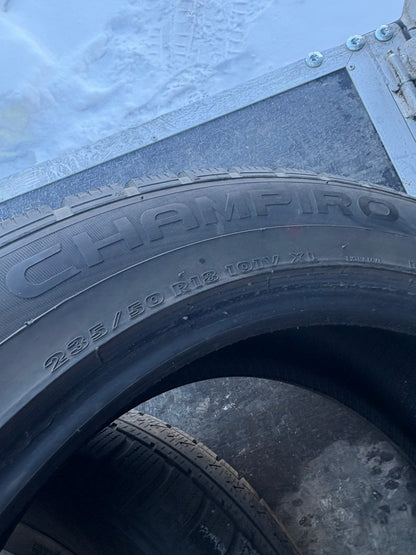 2 pneus d hiver 235/50r18 gt radial