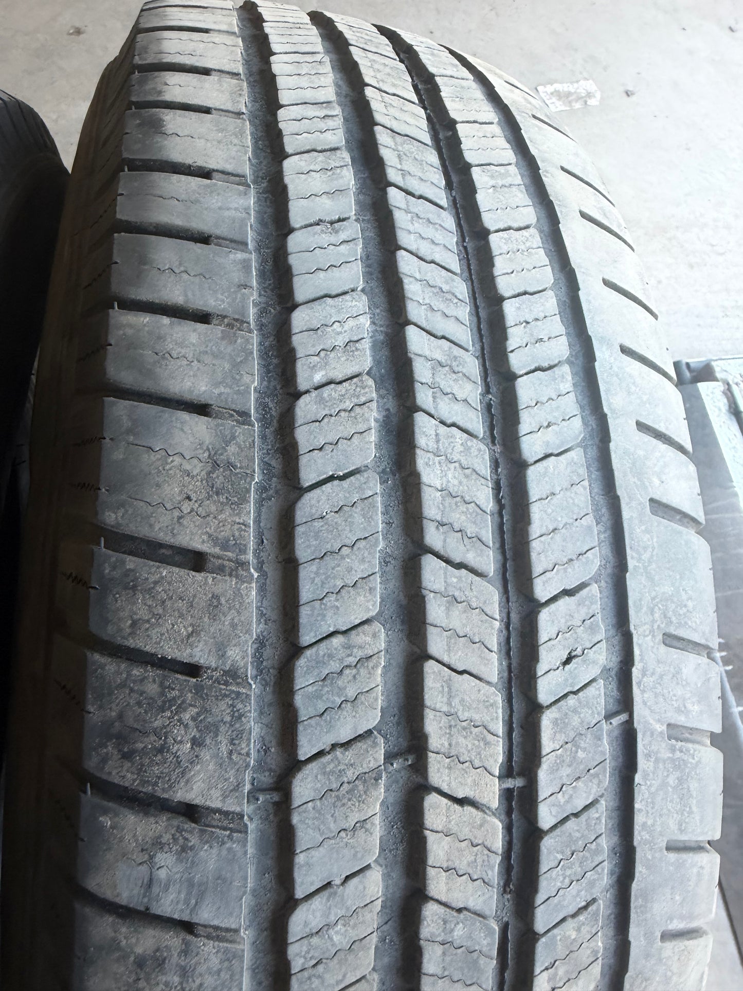 4 pneus d ete lt 245/75r16 Michelin 10 plies