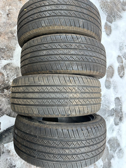 4 pneus d ete 235/50r18 maxtrek en tres bon état