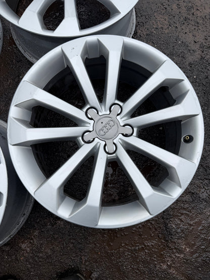 4 mags audi 18 pouces 5x112 a l état neuf