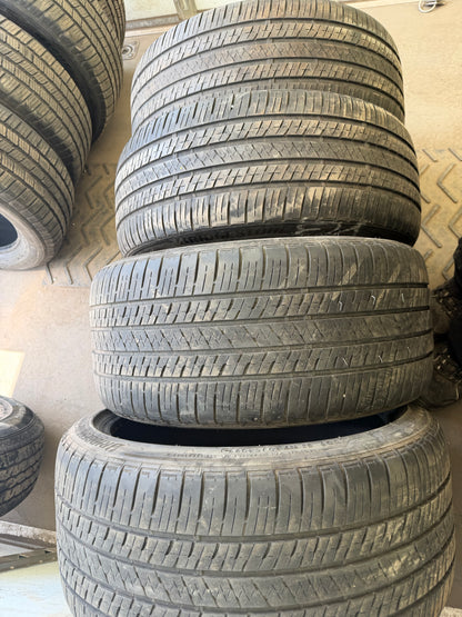 4 pneus d ete 2x 235/40r19 et 2x 265/35r19 Bridgestone
