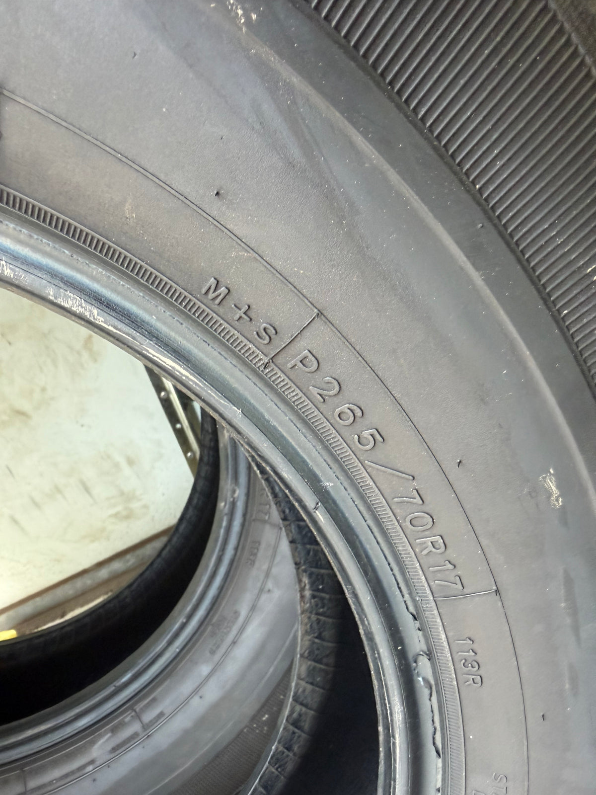 2 pneus d ete 265/70r17 good year