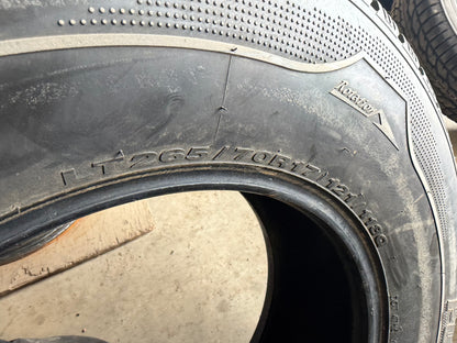 4 pneus d hiver lt 265/70r17 marshall 10 plies