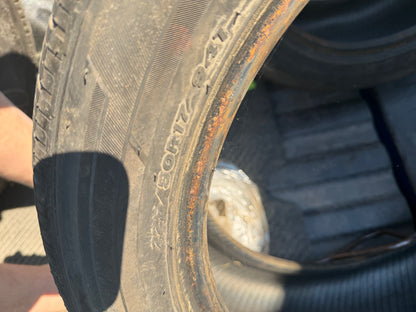2 pneus d ete 225/50r17 hankook en bon état
