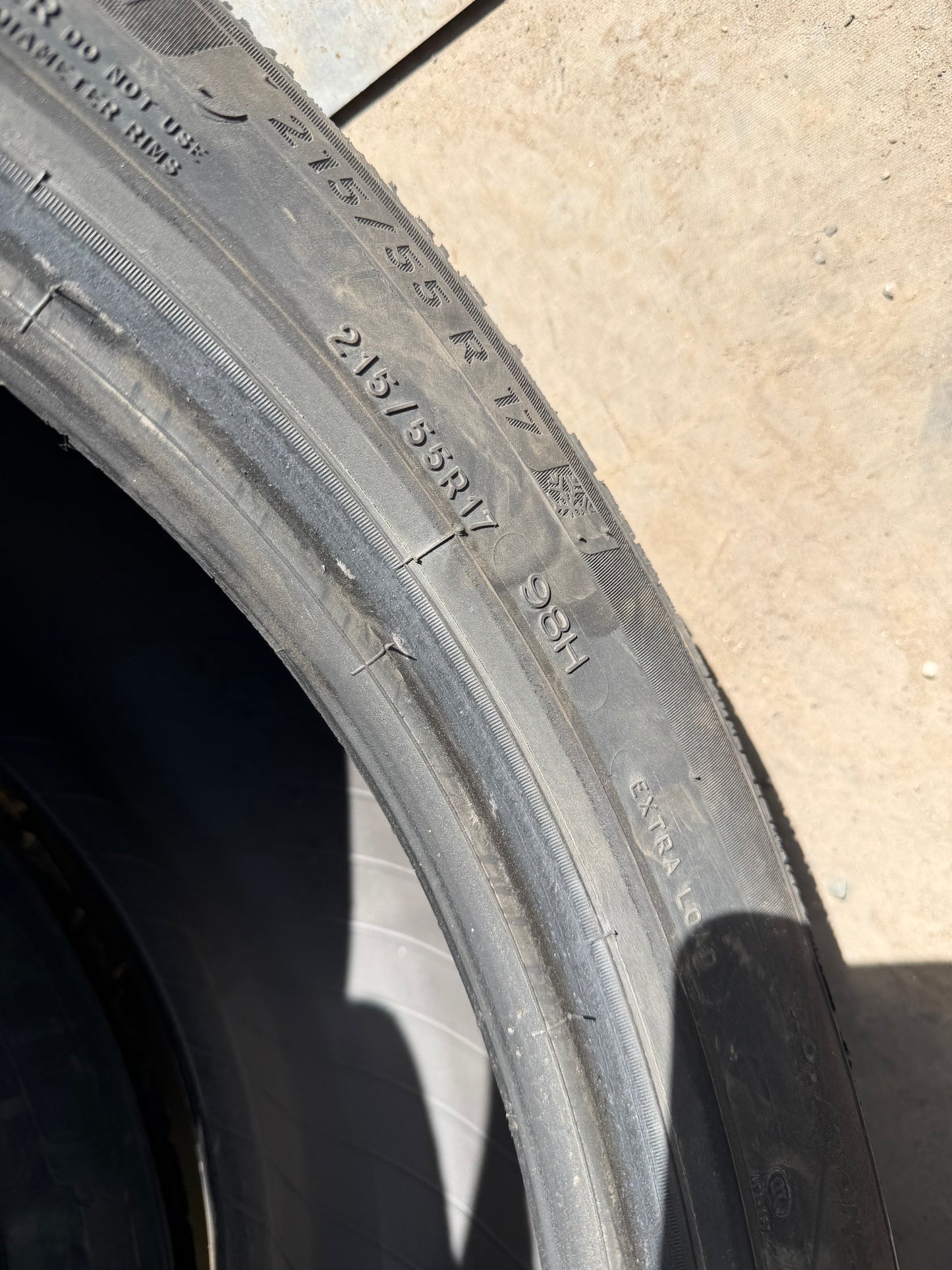 2 pneus d hiver 215/55r17 michelin