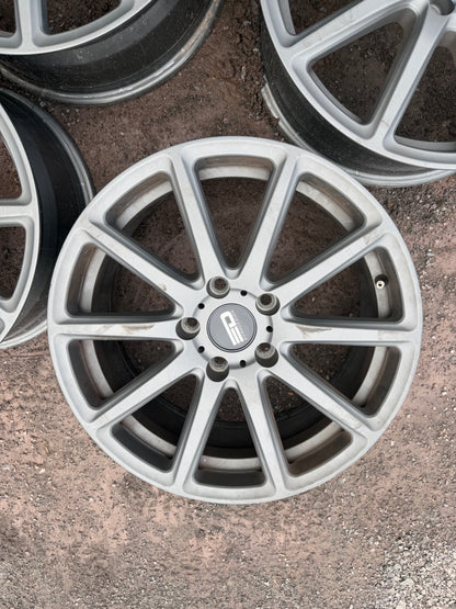 4 mags eurodesign 17 pouces 5x114.3 a l etat neuf