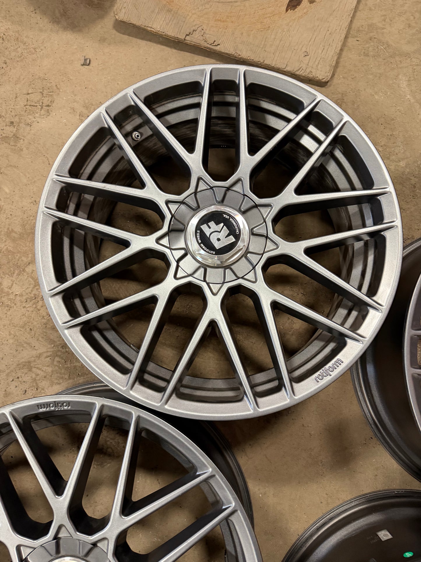 4 mags rotiform 20 pouces 5x114.3 ou 5x112 a l état neuf
