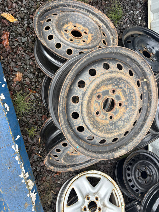 4 roues d acier 16 pouces toyota camry 5x114.3
