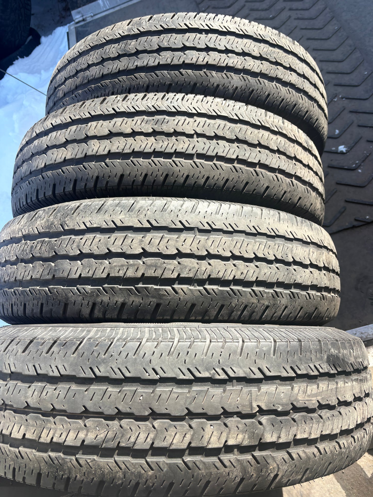 4 pneus d ete 225/75r16 good year