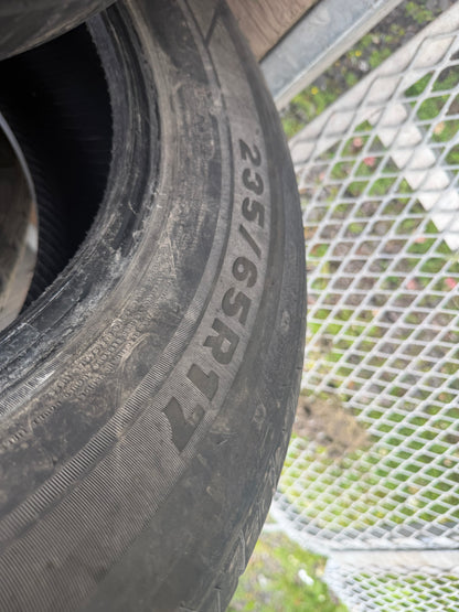 4 pneus d ete 235/65r17 rotalla en bon état