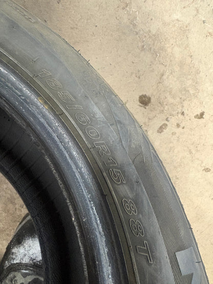 4 pneus d hiver 185/60r15 nexen en bon état