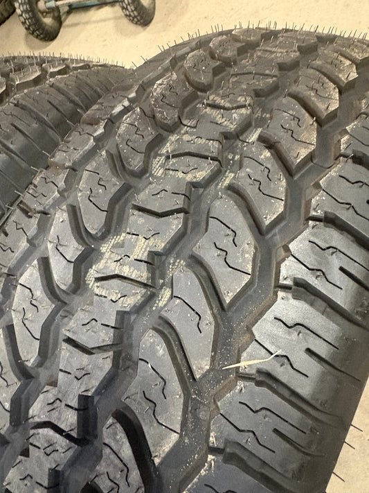2 pneus d ete neufs 275/65r18 starfire en liquidation