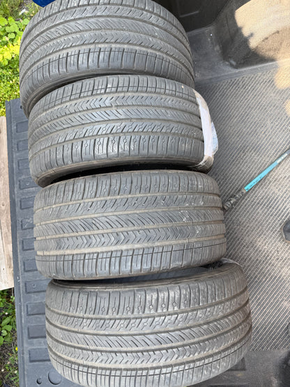 4 pneus d ete 2x 245/40r19 et 2x 275/40r19 michelin a l état neuf