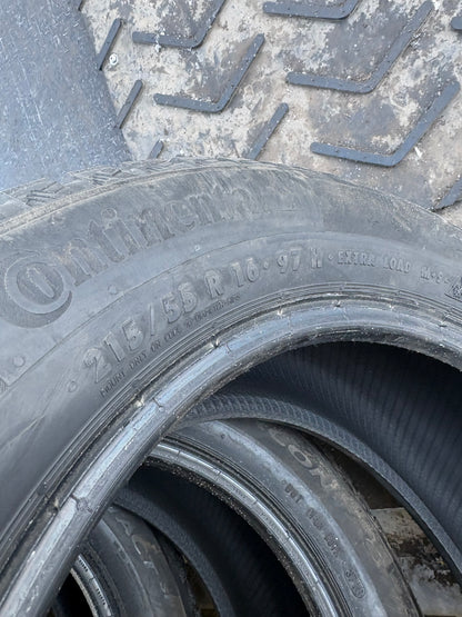 4 pneus d hiver 215/55r16 continental en bon etat