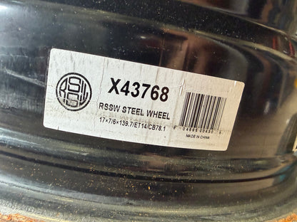 4 roues d acier 17 pouces Chevrolet 6x139.7 avec valves tpms