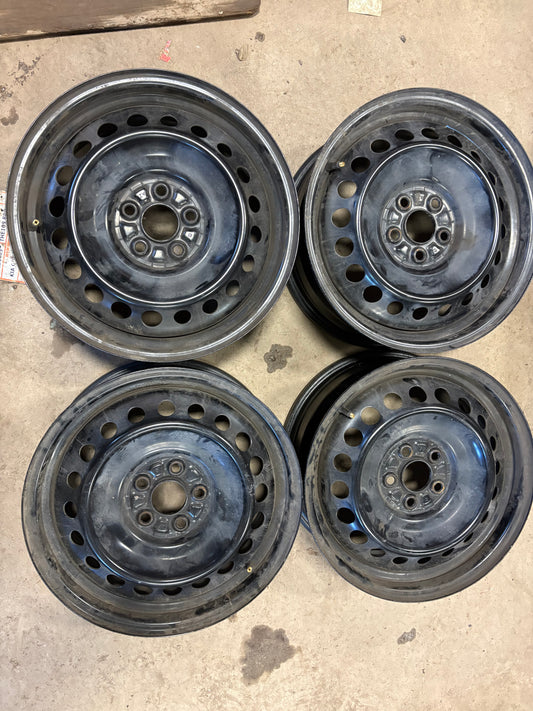 4 roues d acier 16 pouces Toyota 5x100