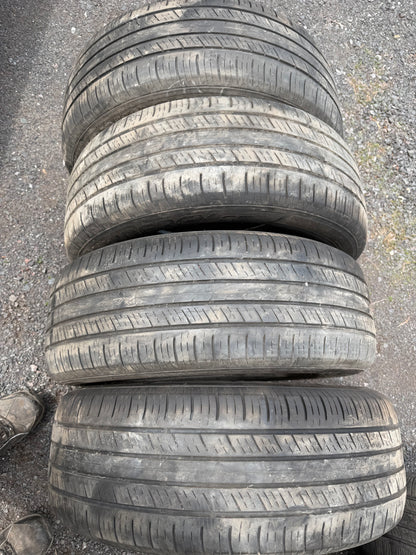 4 pneus d ete 225/60r17 hankook