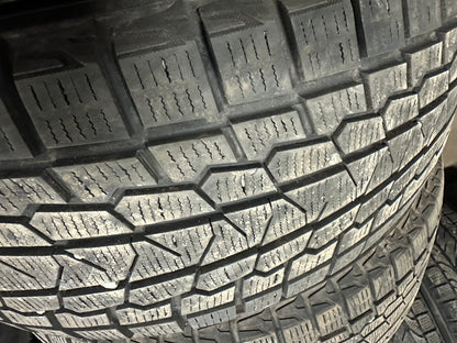 4 pneus d hiver 215/55r16 Yokohama