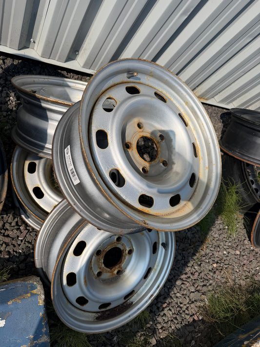 4 roues d acier 17 pouces dodge ram