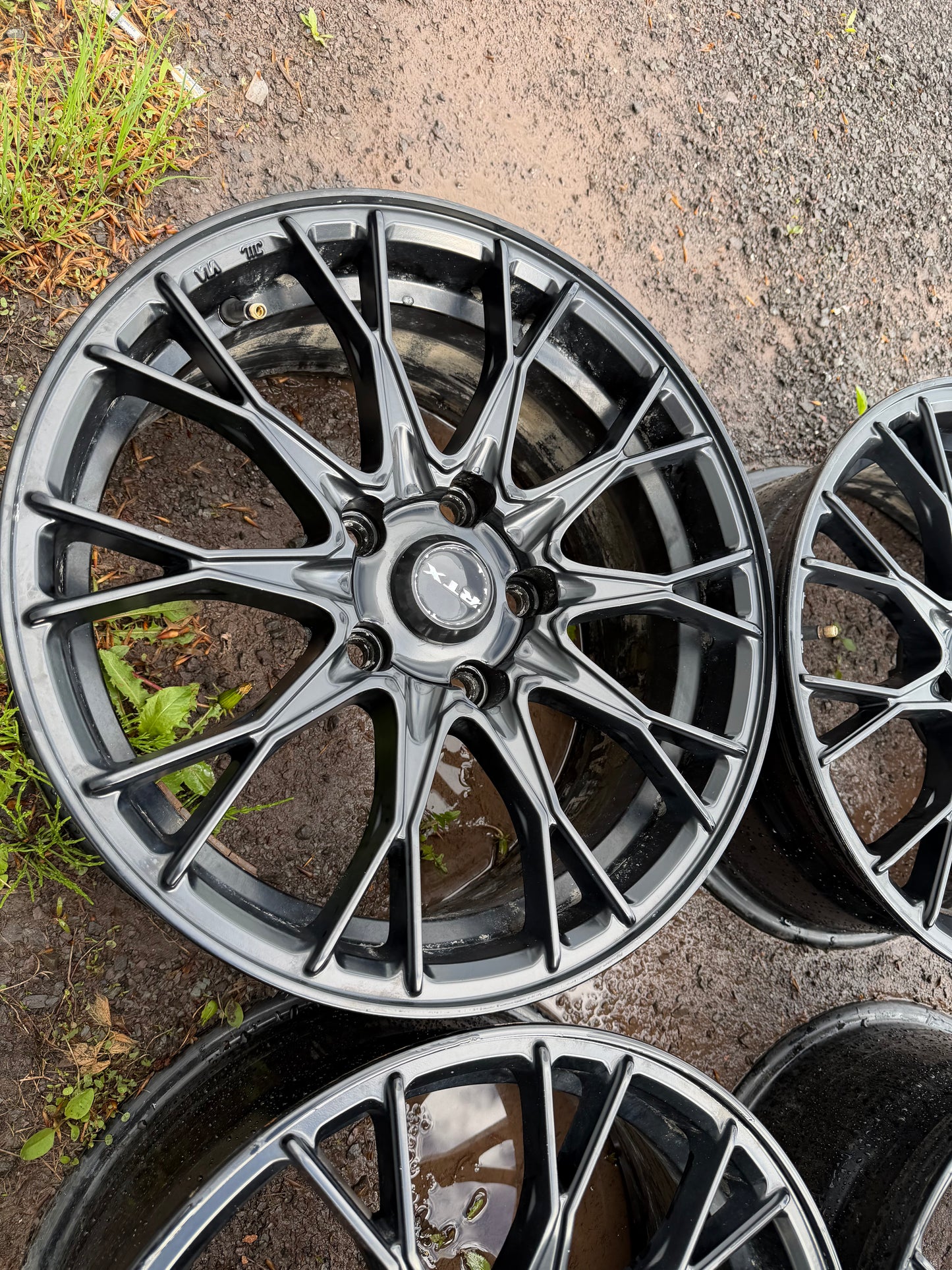 4 mags rtx 16 pouces 5x114.3 a l état neuf