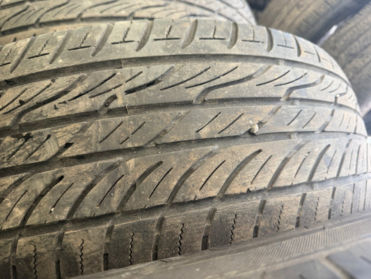 4 pneus d ete 245/60r18 toyo